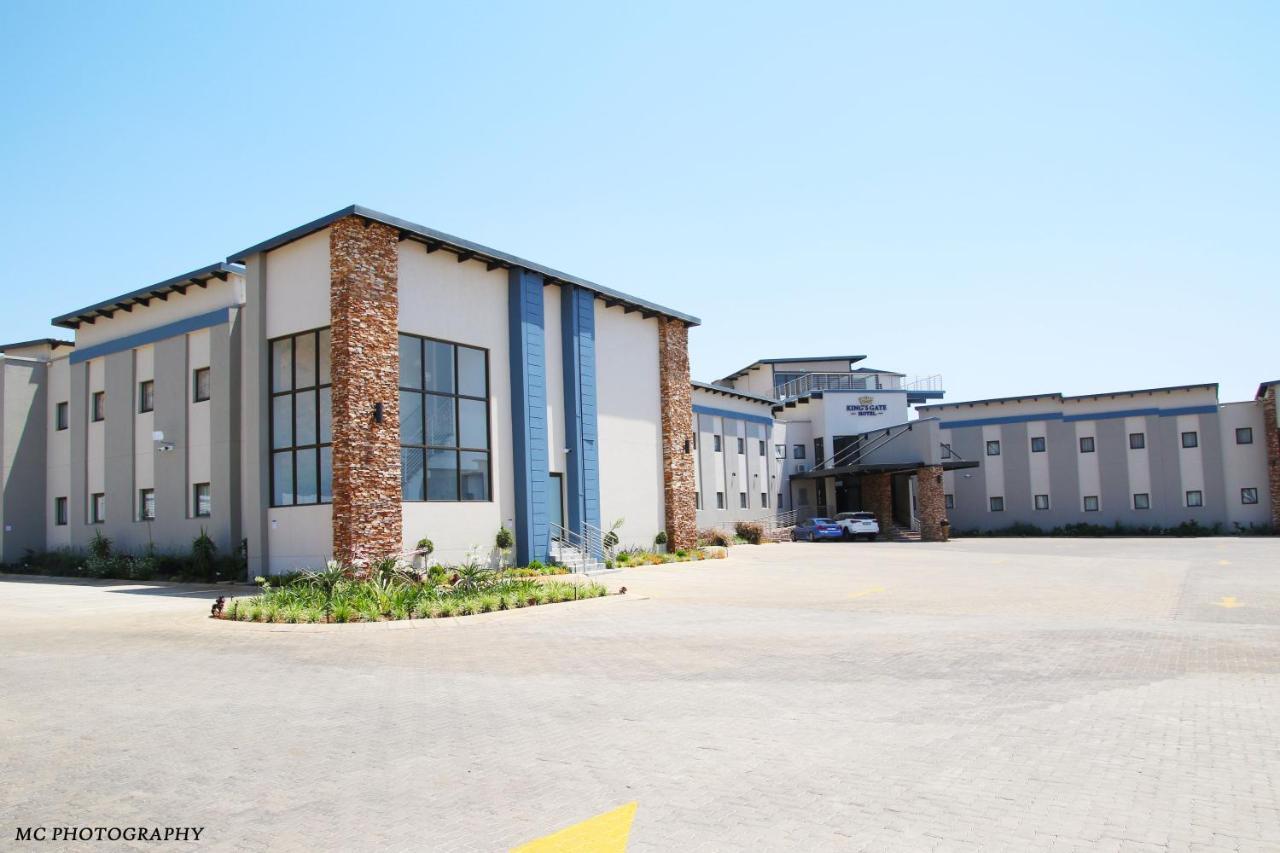 King'S Palace Hotel Rustenburg Exterior photo