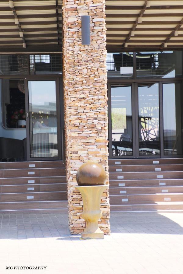 King'S Palace Hotel Rustenburg Exterior photo